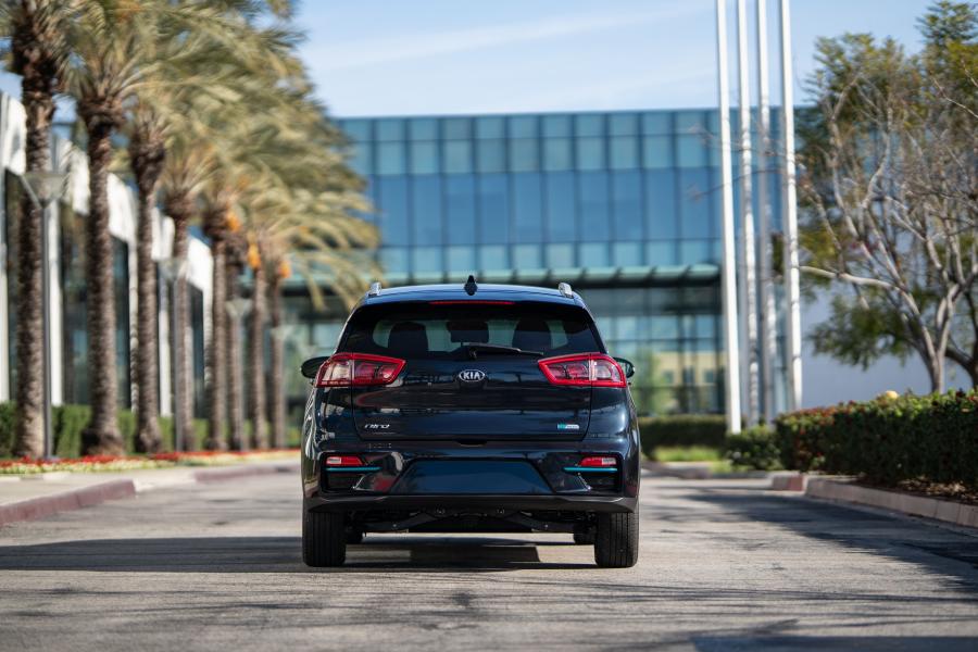  Kia Niro EV (DE) 2019 года  (NA) (фото 14 из 44)